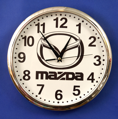 Mazda Väggklocka